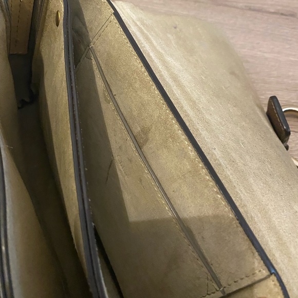 Chloe metallic goatskin small Faye crossbody bag - Picture 9 of 12